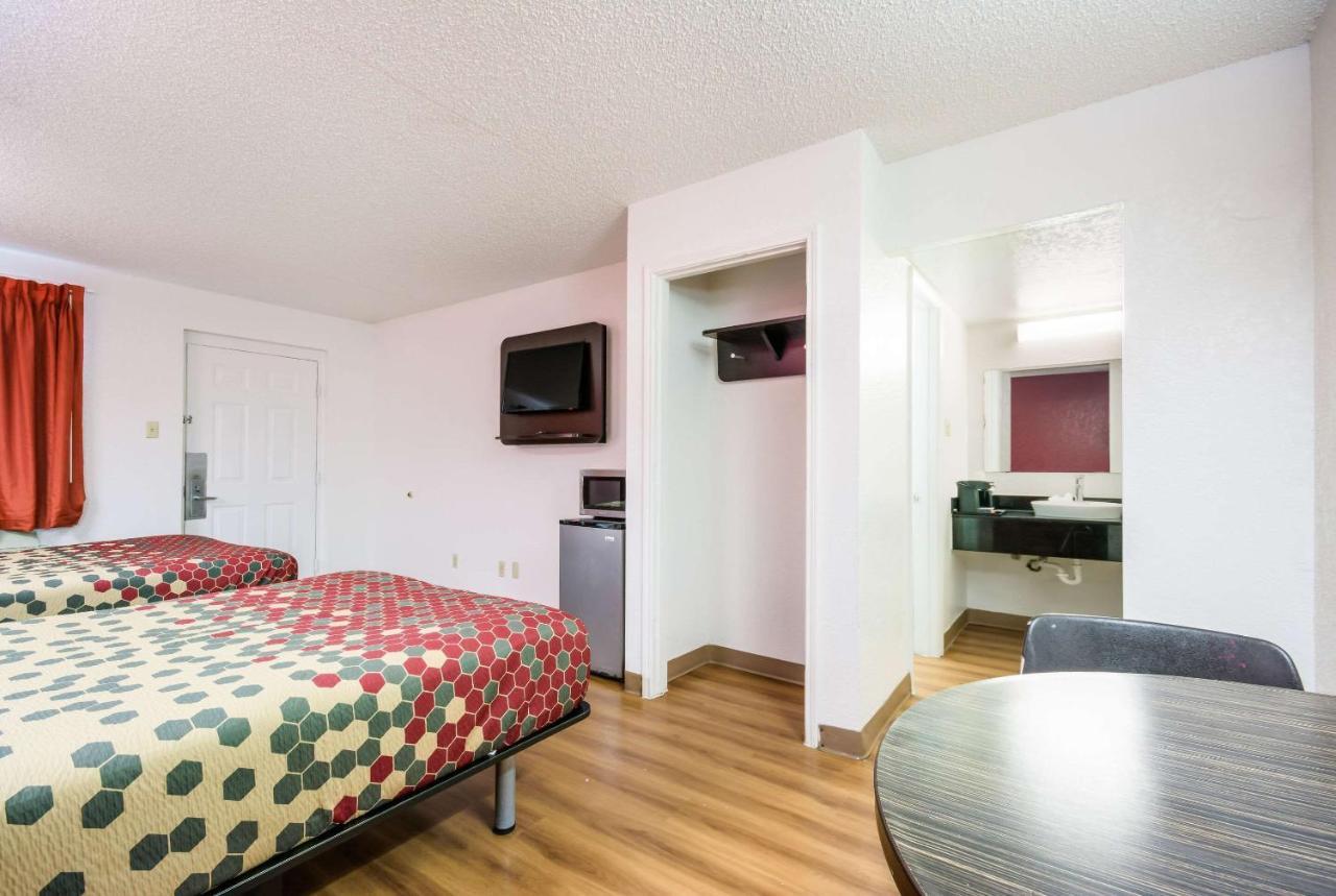 Econo Lodge Del City Extérieur photo