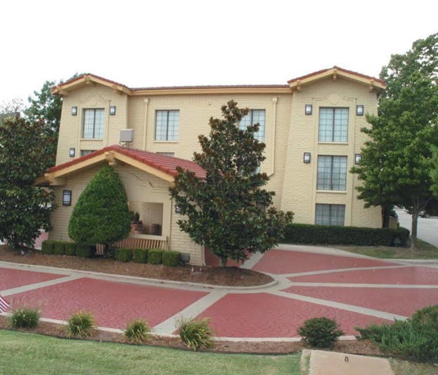 Econo Lodge Del City Extérieur photo