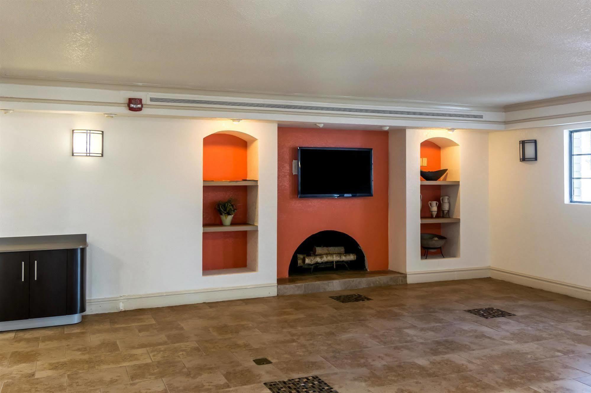 Econo Lodge Del City Extérieur photo